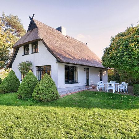 Reetdachhaus Mit Grossem Garten Und Kamin Marlow Zewnętrze zdjęcie